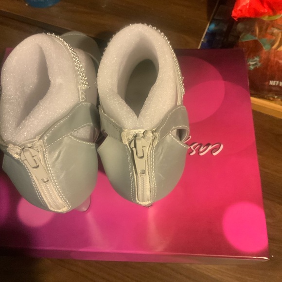 Flash silver satin heel - Picture 3 of 8